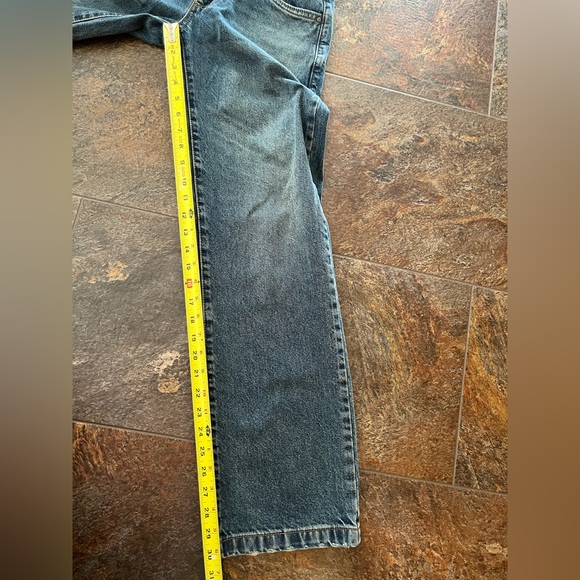 Women’s Cotton On low rise straight leg medium wash denim jean. Size 24 - Picture 8 of 13